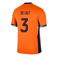 Camisa de Futebol Holanda Matthijs de Ligt #3 Equipamento Principal Europeu 2024 Manga Curta